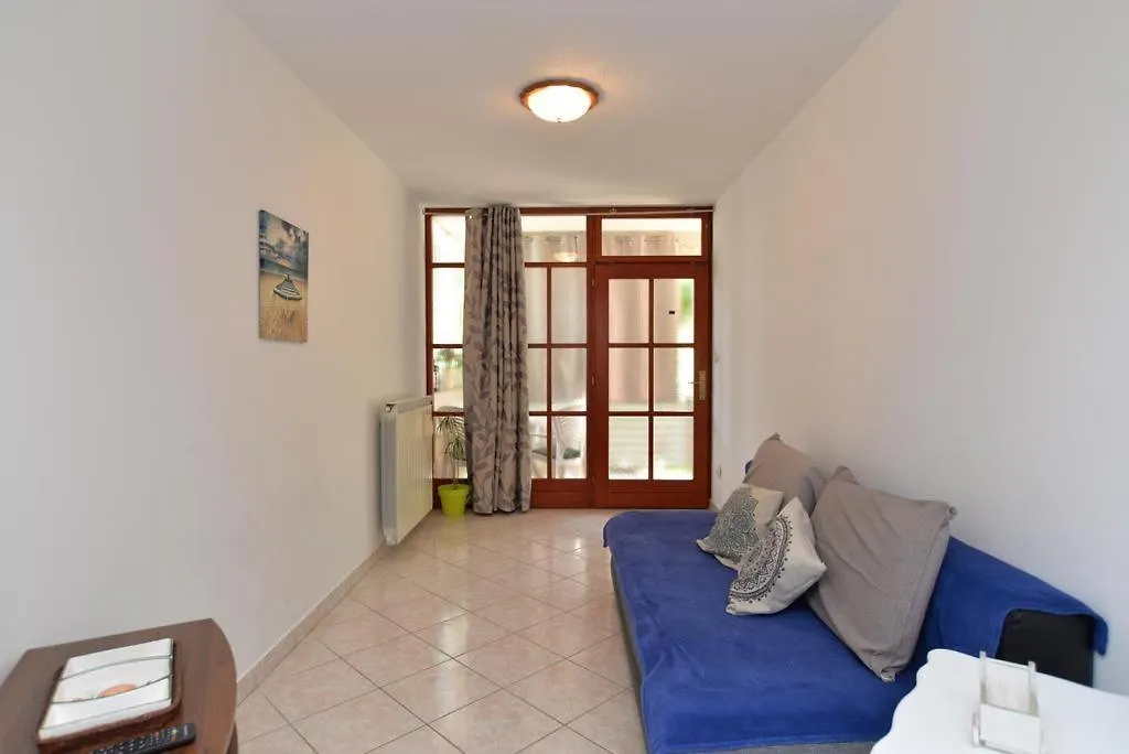 Apartment Apartman Snjezana Fazana