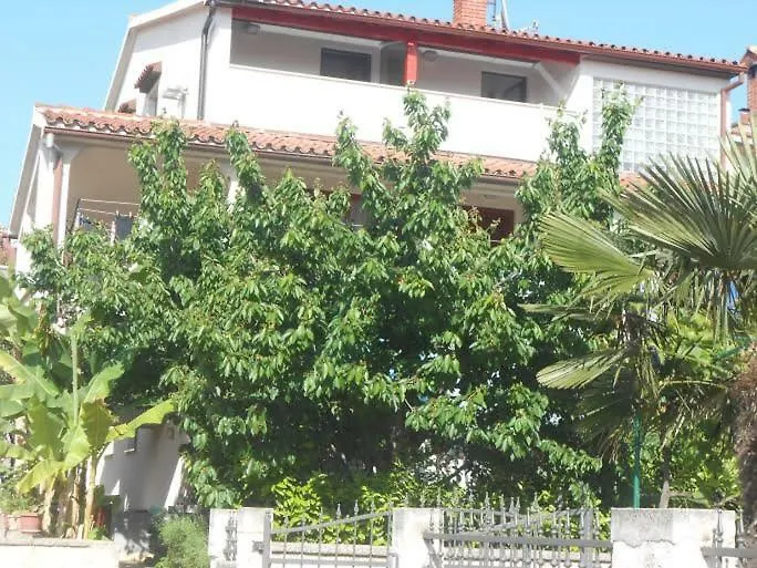 Apartment Apartman Snjezana Fazana Croatia