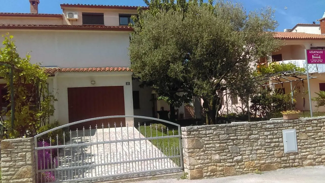 Apartment Apartman Snjezana Fazana