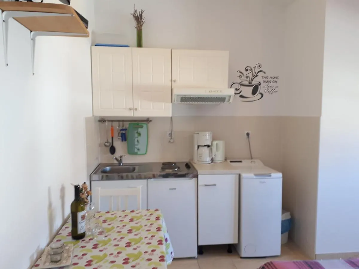 Apartman Snjezana Fazana Apartment